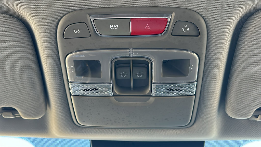 Used 2025 Kia Telluride SX w/ SX Captain's Chair Package FWD image 31