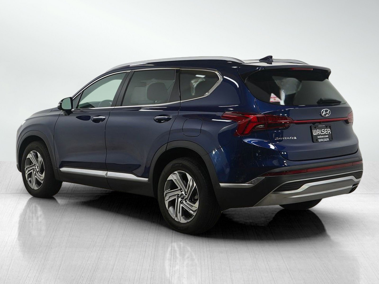 Used 2022 Hyundai Santa Fe SEL w/ Convenience + Premium Package image 3