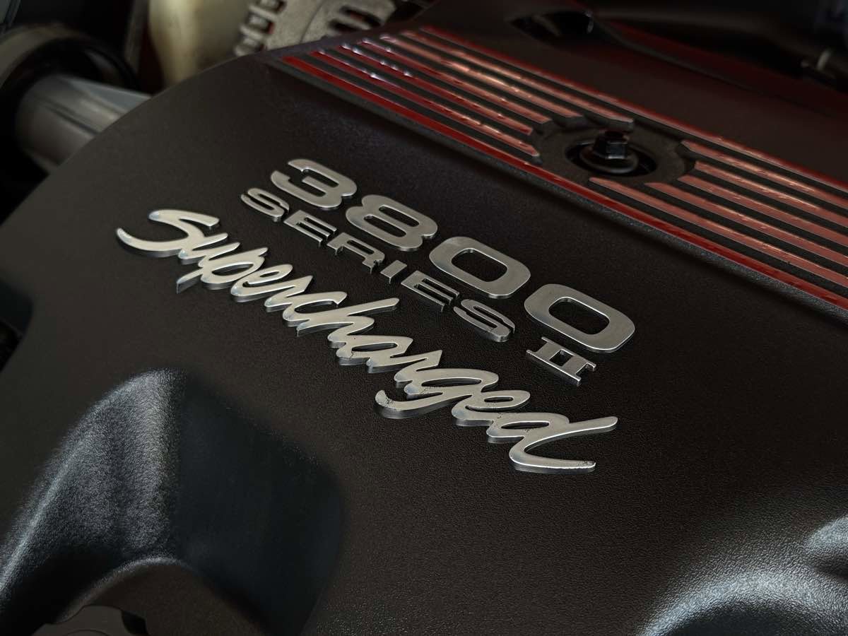 Used 2004 Chevrolet Monte Carlo SS w/ Preferred Equipment Group FWD image 21