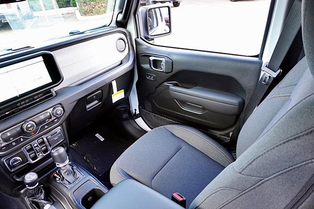 New 2026 Jeep Wrangler Unlimited Sport S image 25