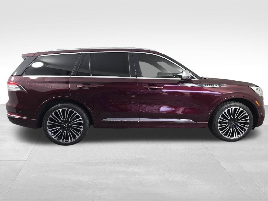 Certified 2021 Lincoln Aviator Black Label w/ Dynamic Handling Package AWD/4WD image 8