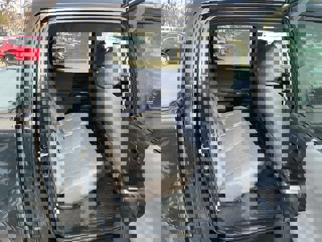 Used 2019 Toyota Tacoma SR5 image 30