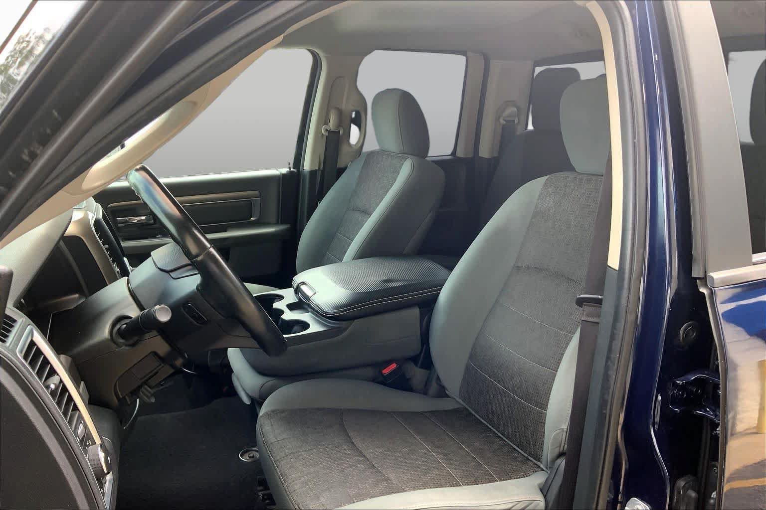 Used 2016 RAM 1500 Big Horn RWD image 8