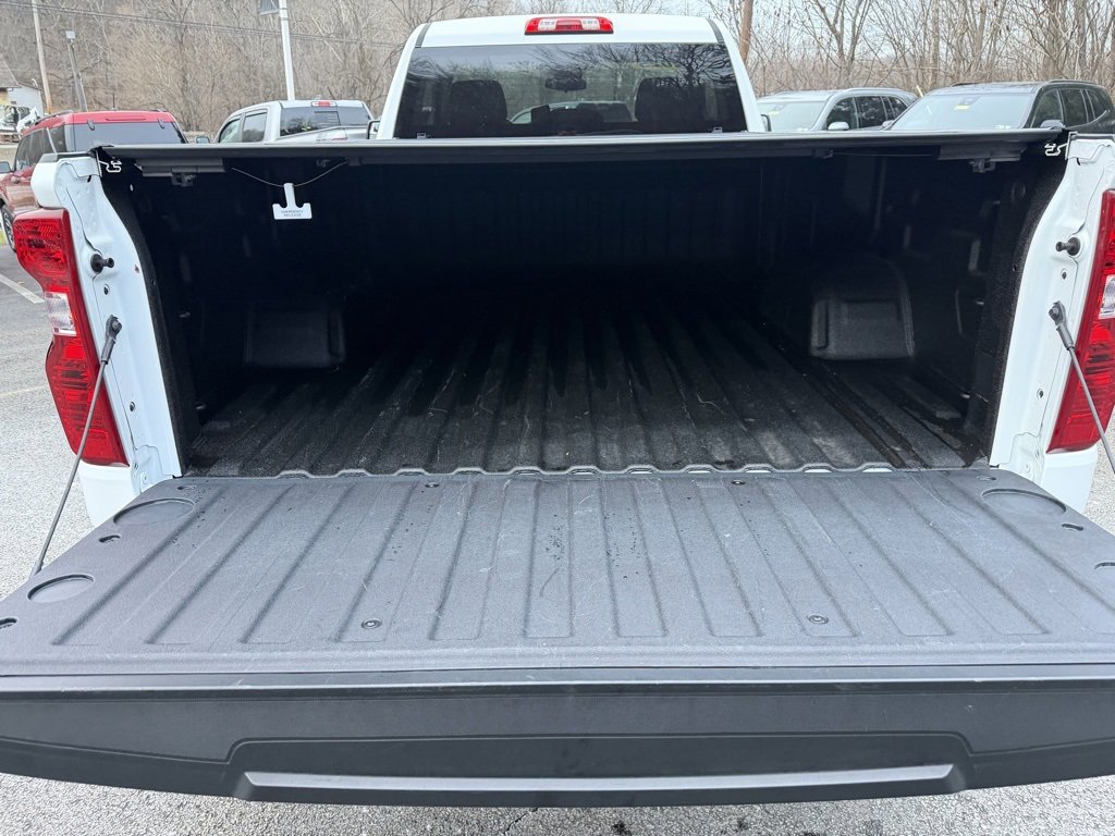 Used 2025 Chevrolet Silverado 1500 W/T w/ WT Value Package image 29