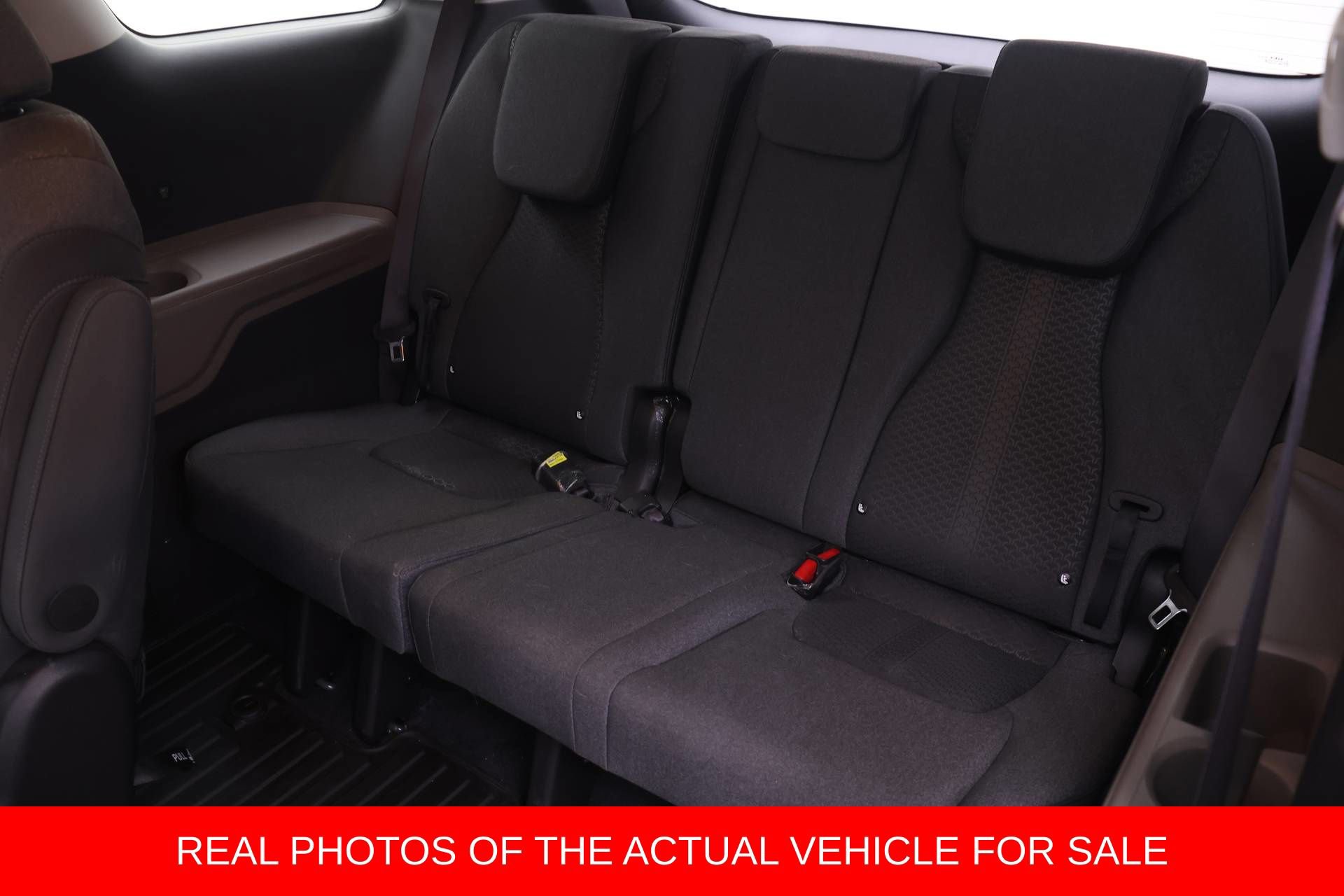 Used 2026 Kia Carnival LX FWD image 14