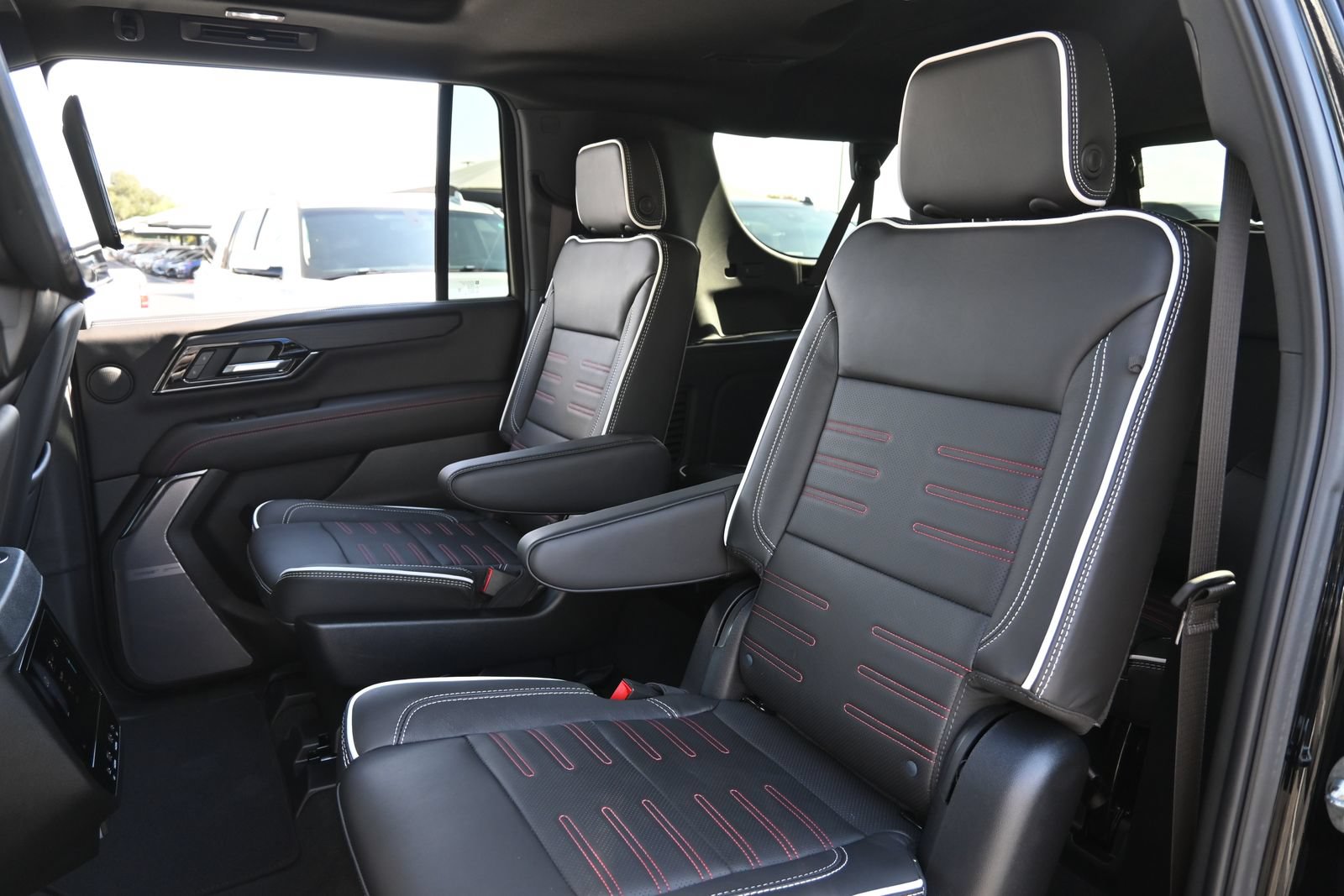 Used 2026 GMC Yukon XL AT4 Ultimate AWD/4WD image 20
