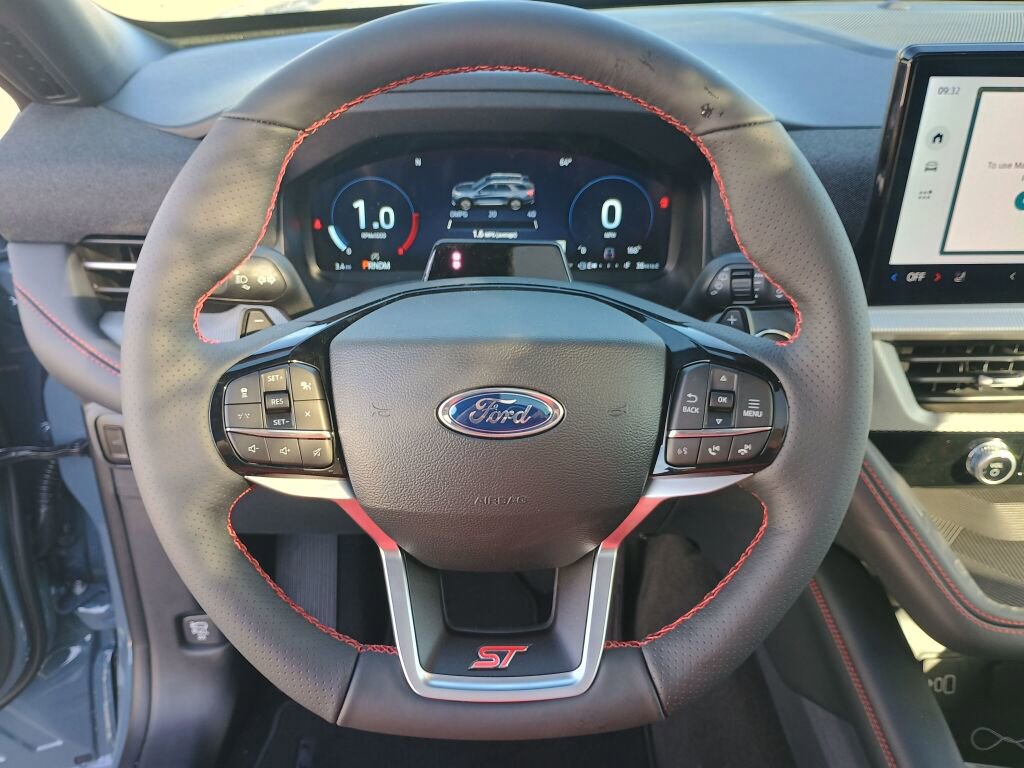 New 2026 Ford Explorer ST w/ Sun And Sound Package image 9