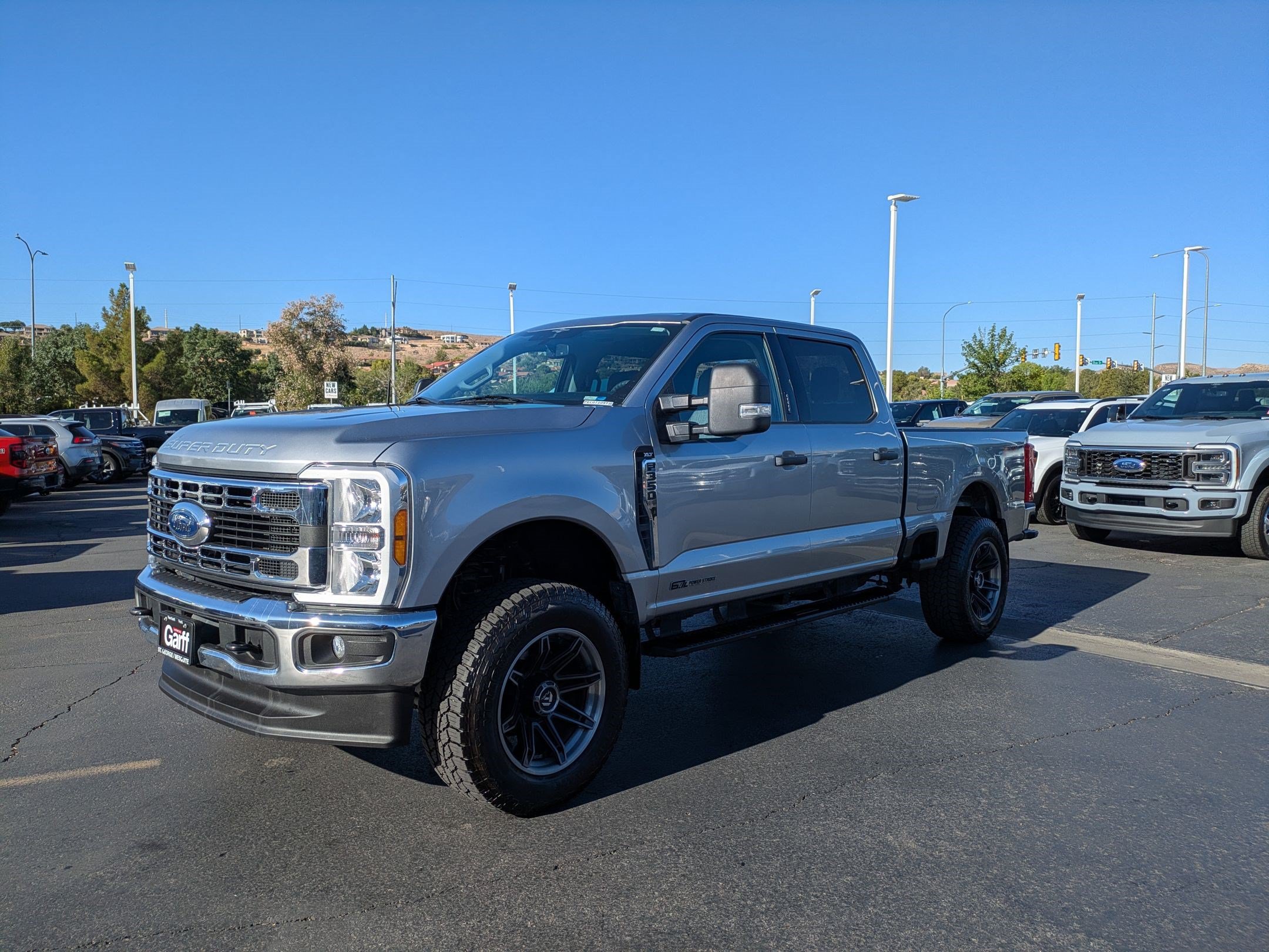 Used 2023 Ford F350 XLT AWD/4WD image 9