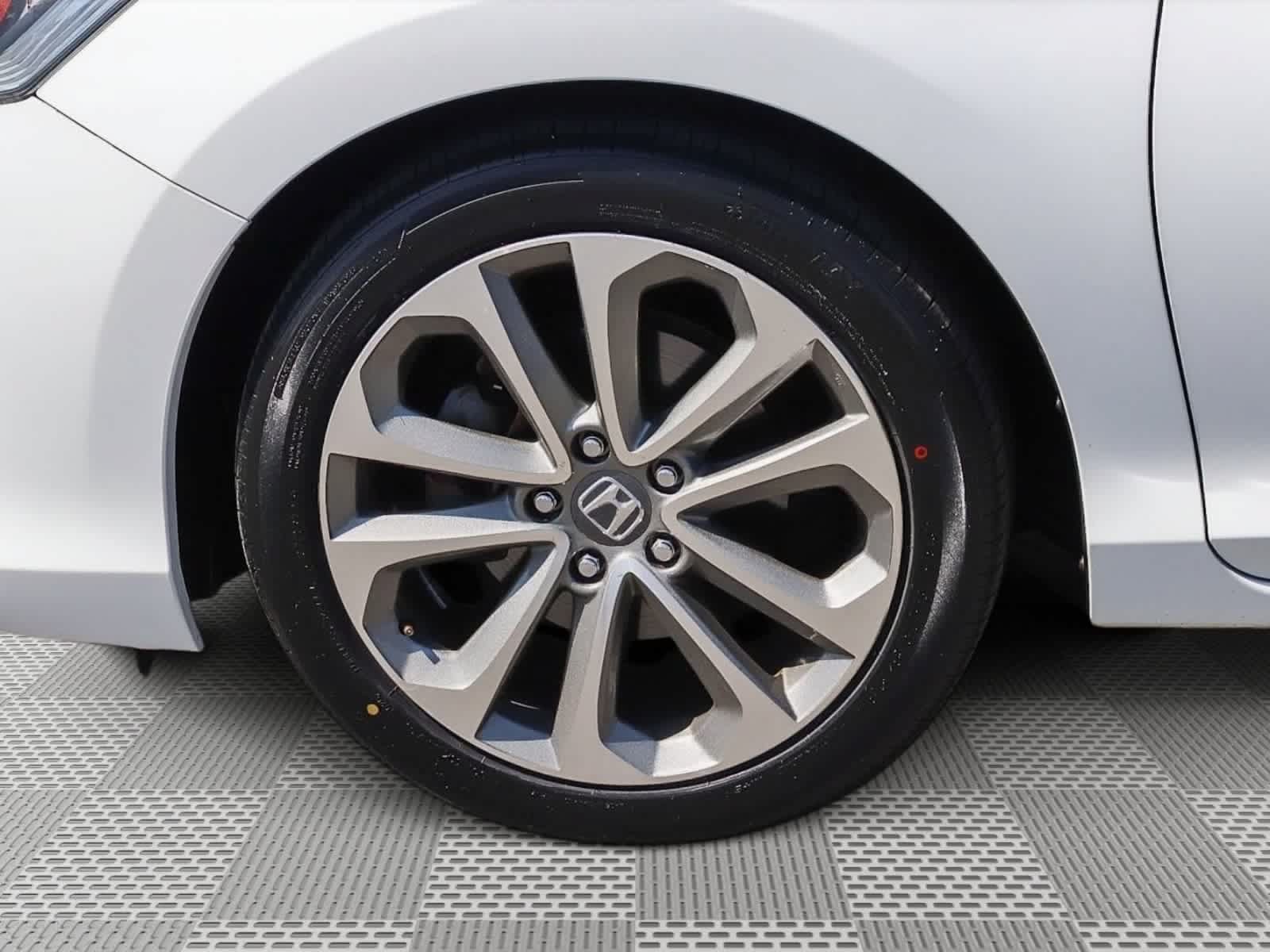 Used 2013 Honda Accord Sport image 14