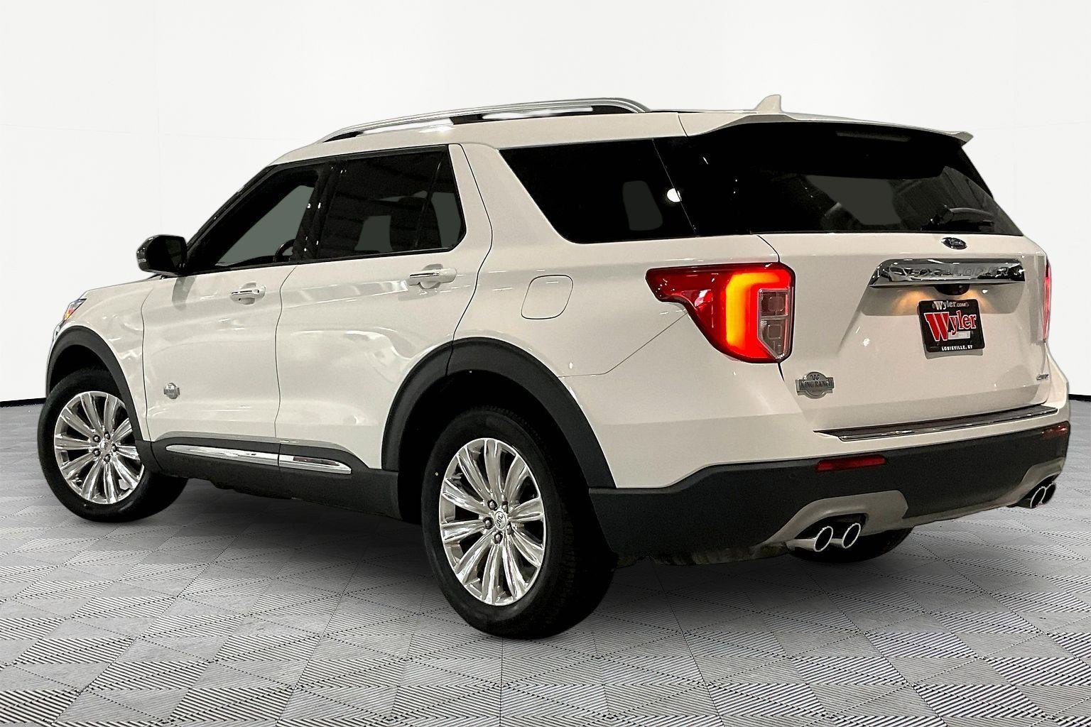 Used 2022 Ford Explorer King Ranch AWD/4WD image 4