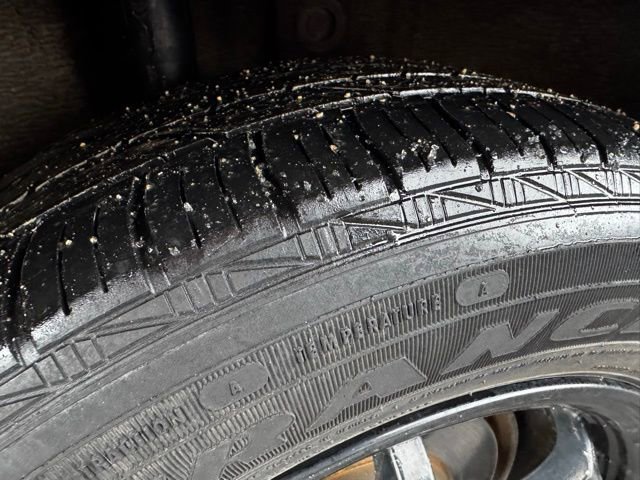 Used 2014 Toyota Prius Three image 36