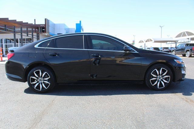 Used 2024 Chevrolet Malibu RS FWD image 2