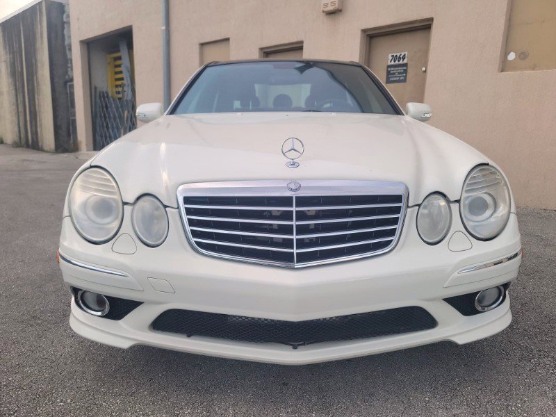Used 2009 Mercedes-Benz E 550 Sedan image 12