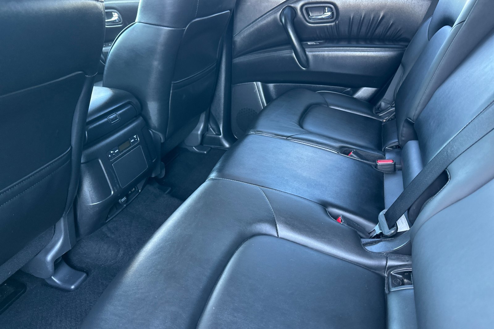 Certified 2024 Nissan Armada SV AWD/4WD image 12