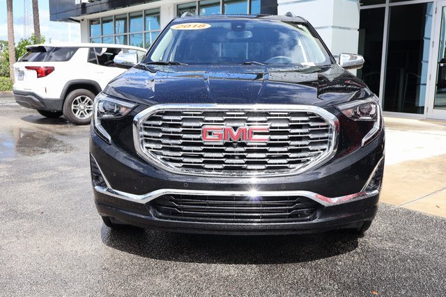 Used 2018 GMC Terrain Denali w/ Advanced Safety Package image 3