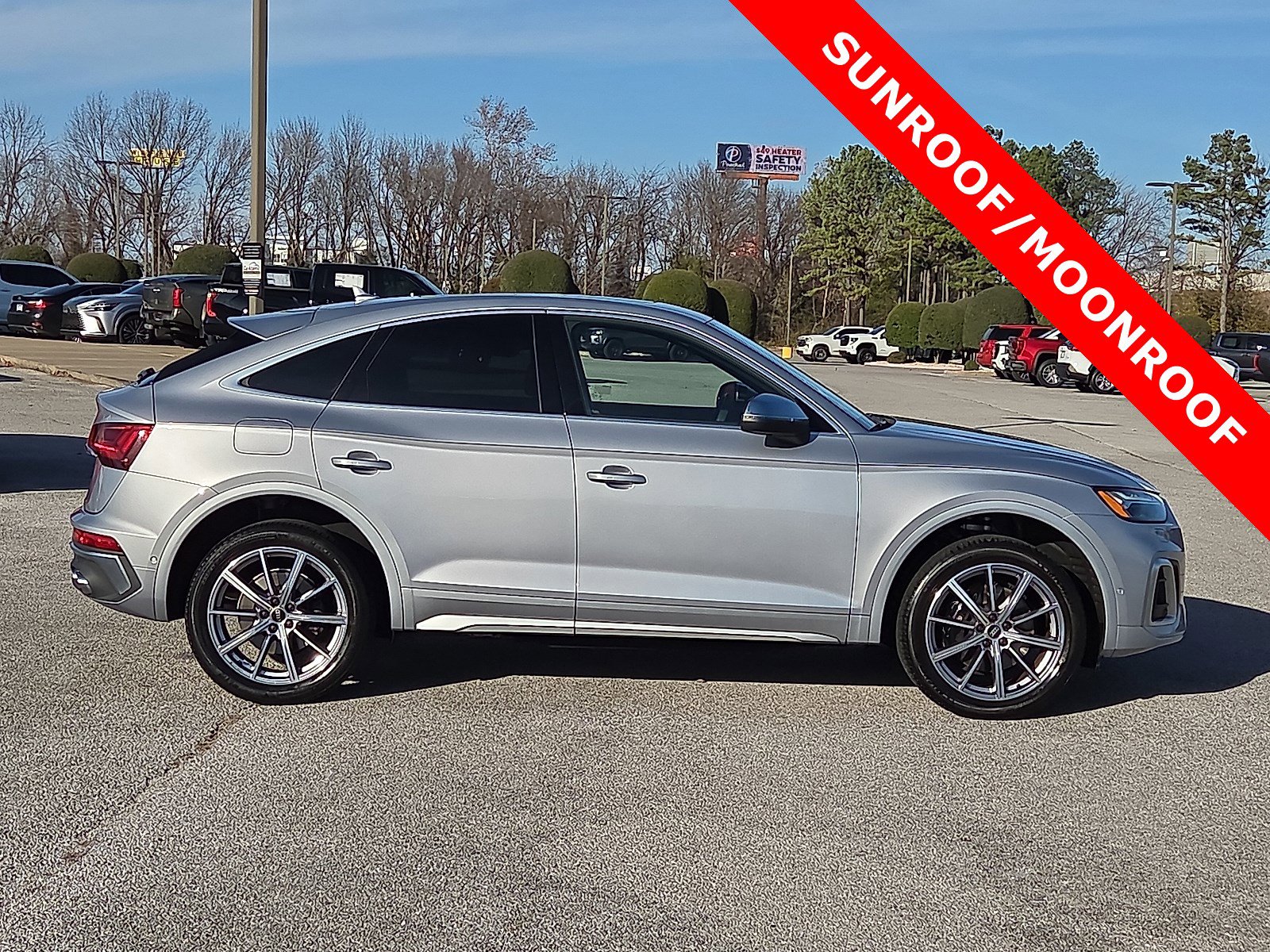 Used 2023 Audi SQ5 Prestige w/ Prestige Package image 6