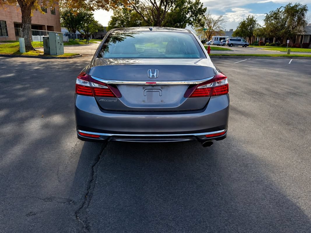 Used 2016 Honda Accord EX-L image 5