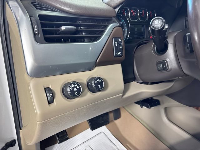 Used 2018 Chevrolet Tahoe Premier AWD/4WD image 28