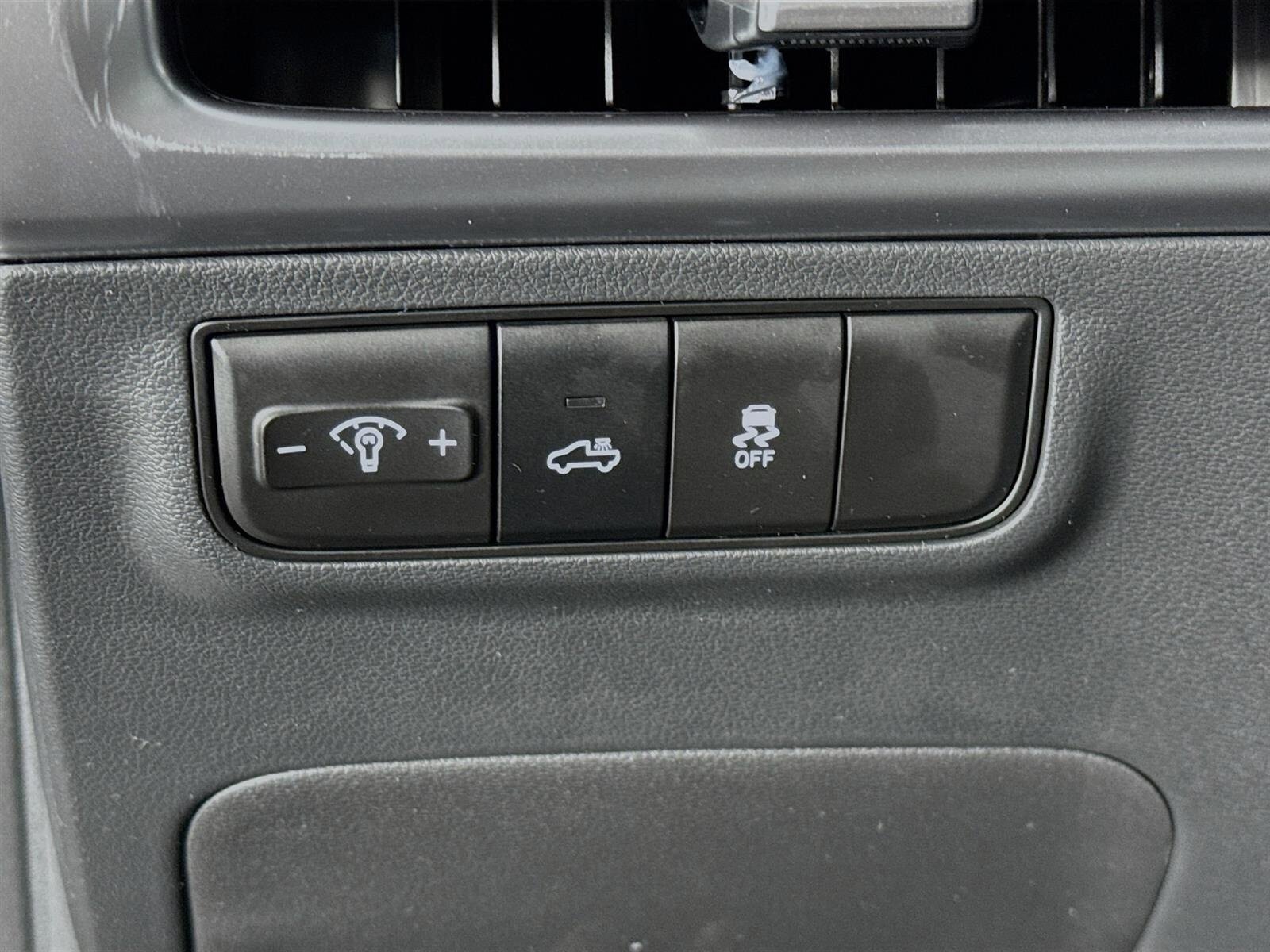 New 2026 Hyundai Santa Cruz SEL FWD image 10