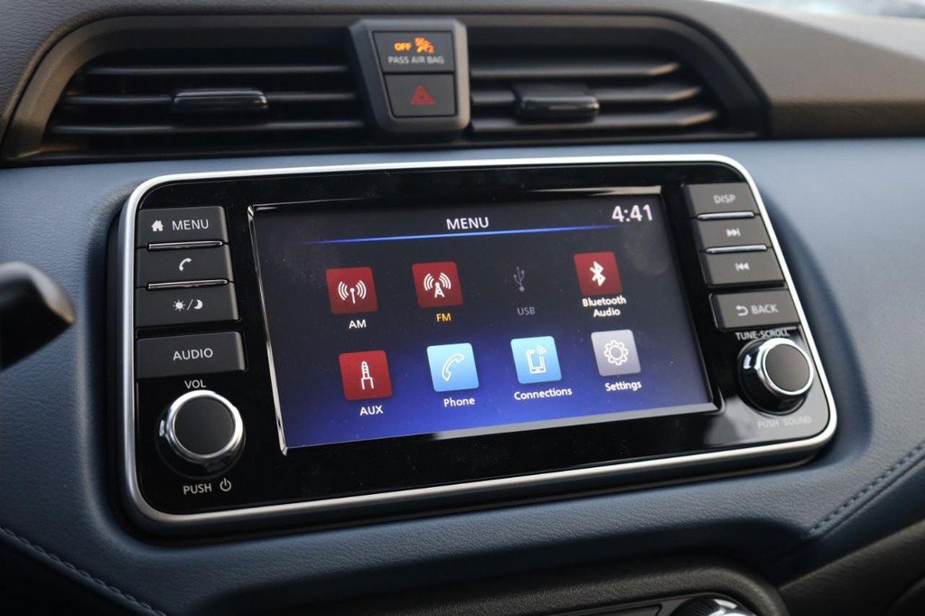 New 2025 Nissan Versa SV w/ Trunk Package image 10