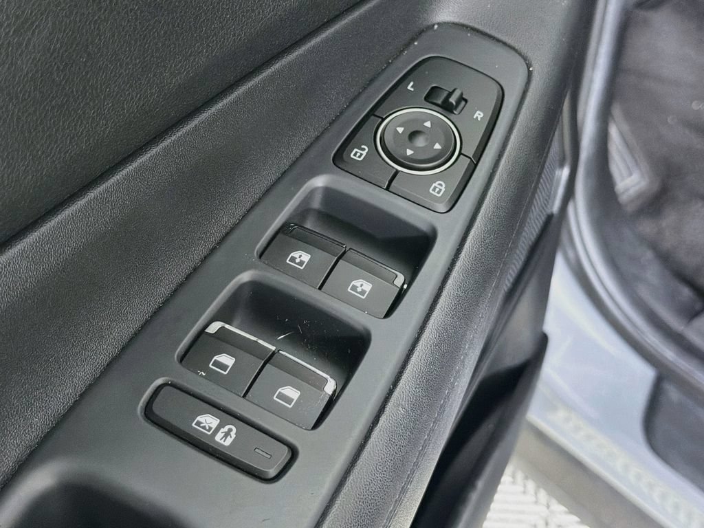Used 2022 Hyundai Santa Fe SEL w/ Convenience Package FWD image 21
