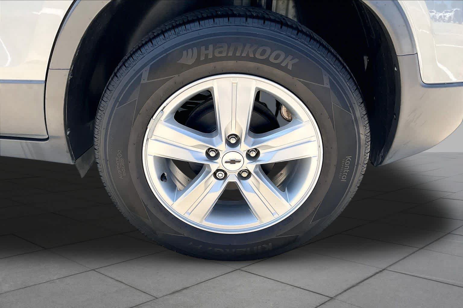 Used 2020 Chevrolet Trax LT w/ Driver Confidence Package FWD image 11