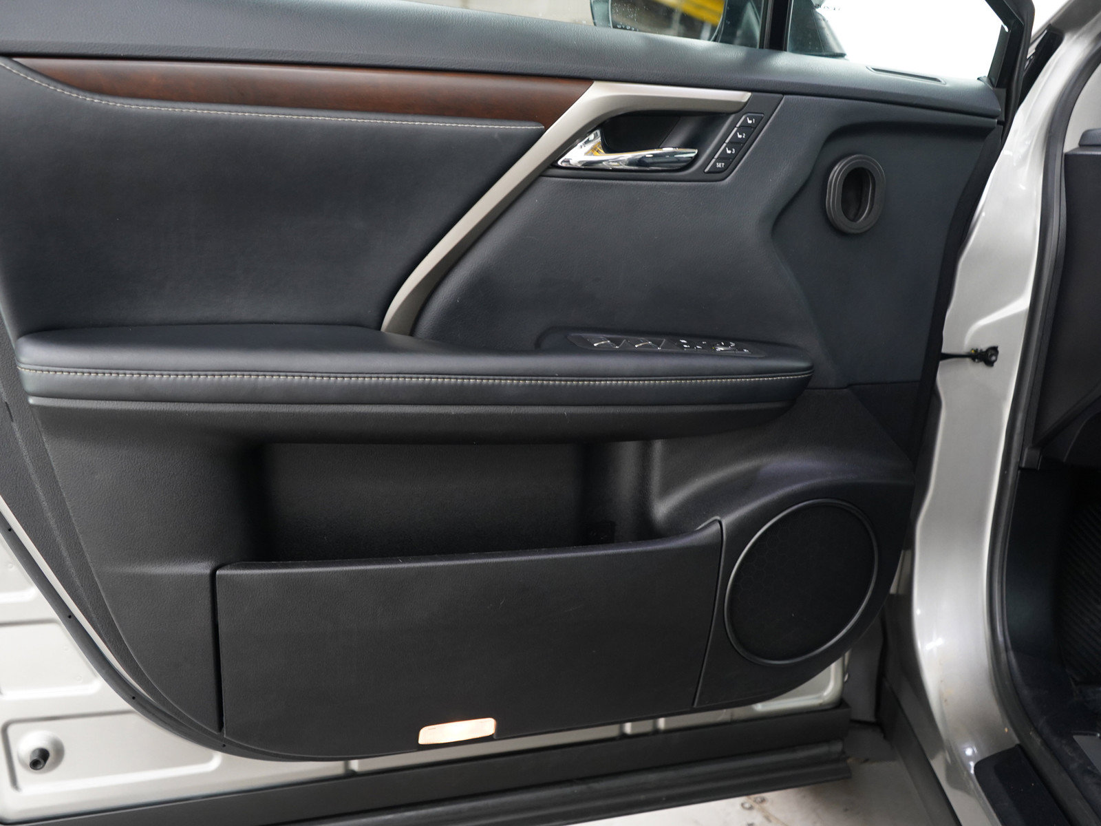Used 2022 Lexus RX 350 AWD w/ Premium Package image 20