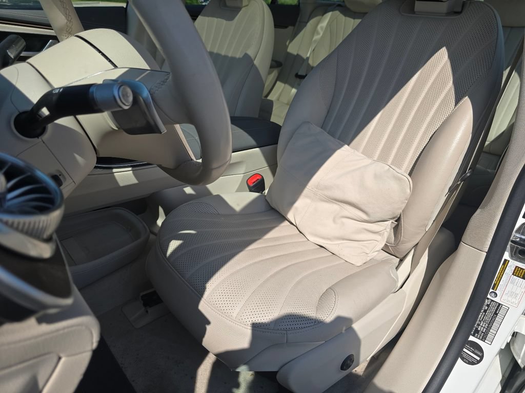 Certified 2022 Mercedes-Benz EQS 450+ Sedan image 23