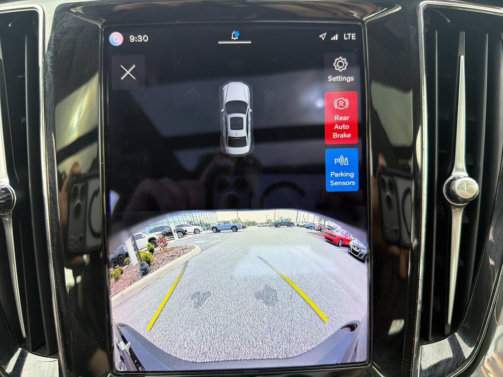 Used 2024 Volvo S60 B5 Core FWD image 40