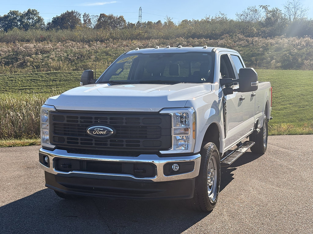 Used 2024 Ford F350 XL w/ FX4 Off-Road Package AWD/4WD image 1