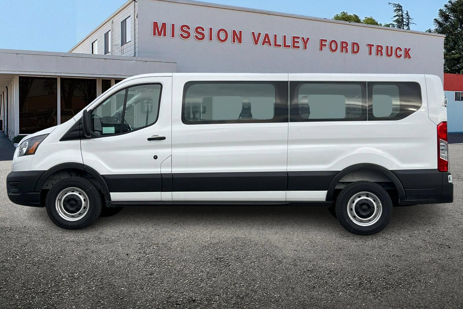 New 2025 Ford Transit 350 XL RWD image 7