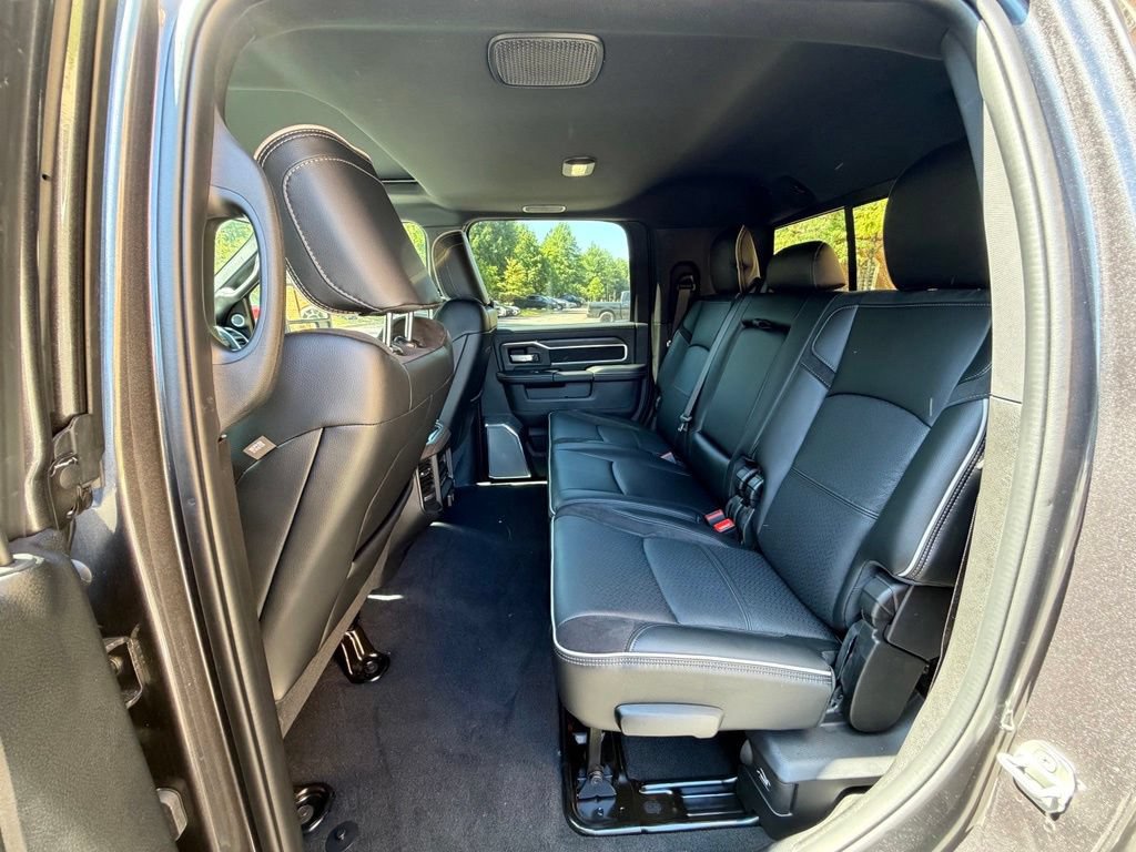 New 2026 RAM 2500 Laramie AWD/4WD image 12