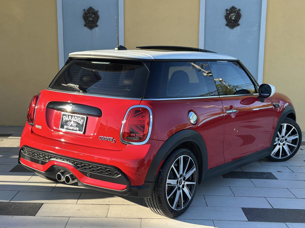 Used 2022 MINI Cooper S image 11