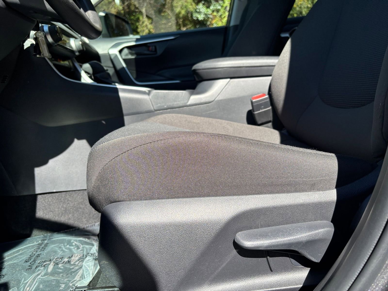 Used 2025 Toyota RAV4 LE image 23