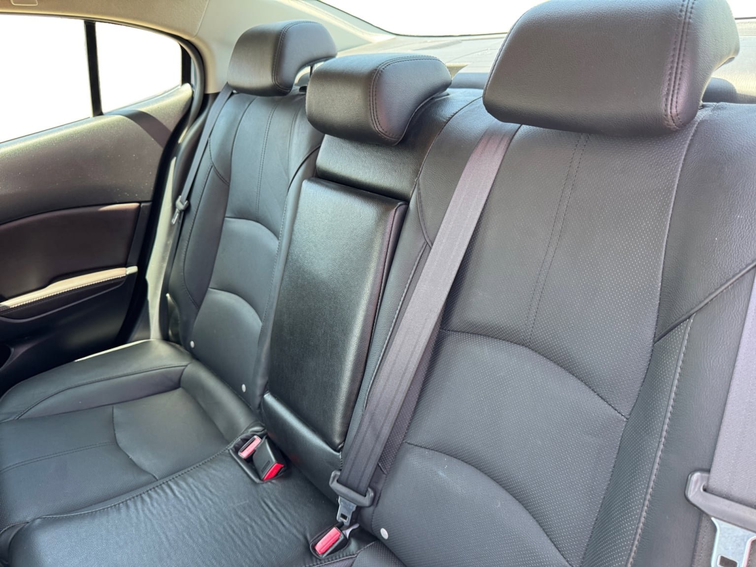 Used 2018 MAZDA MAZDA3 Grand Touring FWD image 16