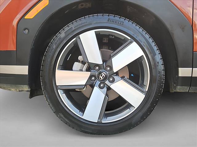 Used 2024 Hyundai Santa Fe Limited AWD/4WD image 27