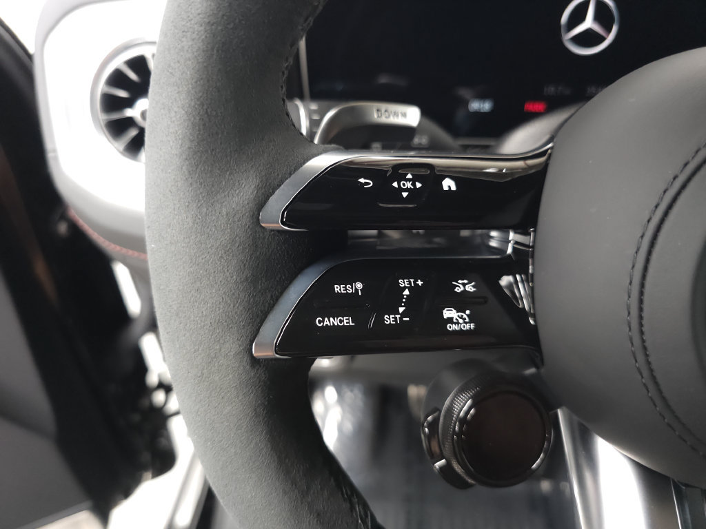 Used 2026 Mercedes-Benz G 63 AMG 4MATIC image 11