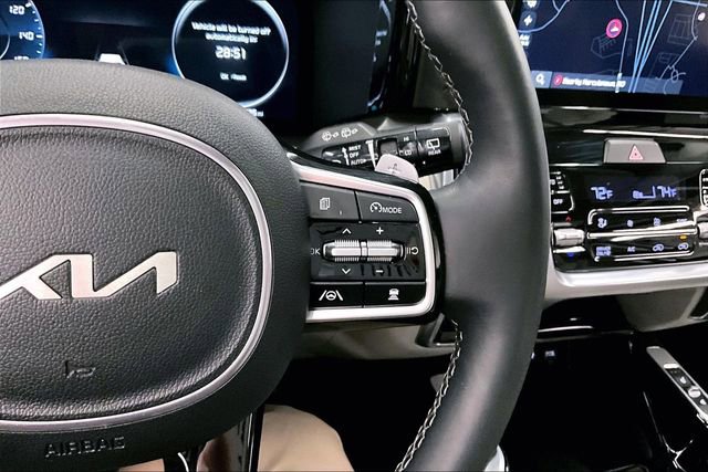 Used 2023 Kia Sorento SX Prestige image 26