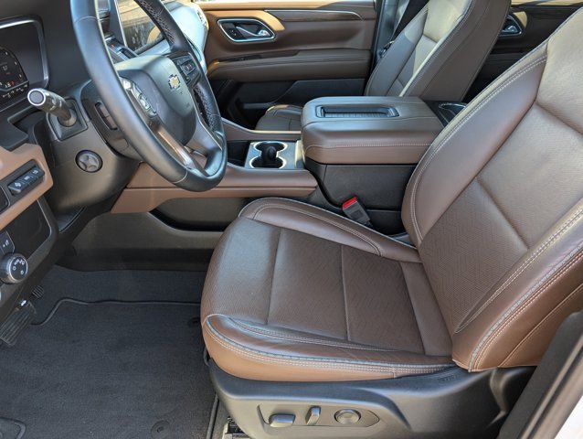 Used 2023 Chevrolet Tahoe High Country image 16