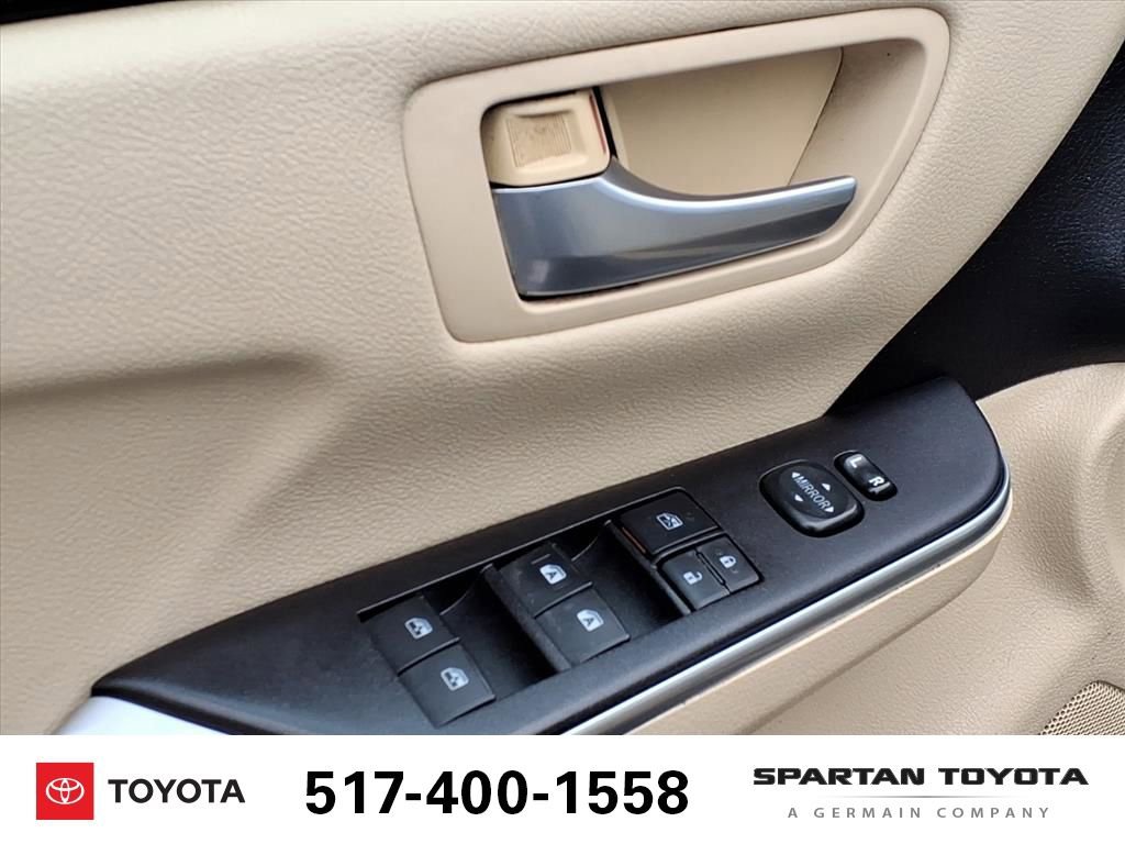 Used 2015 Toyota Camry LE image 15