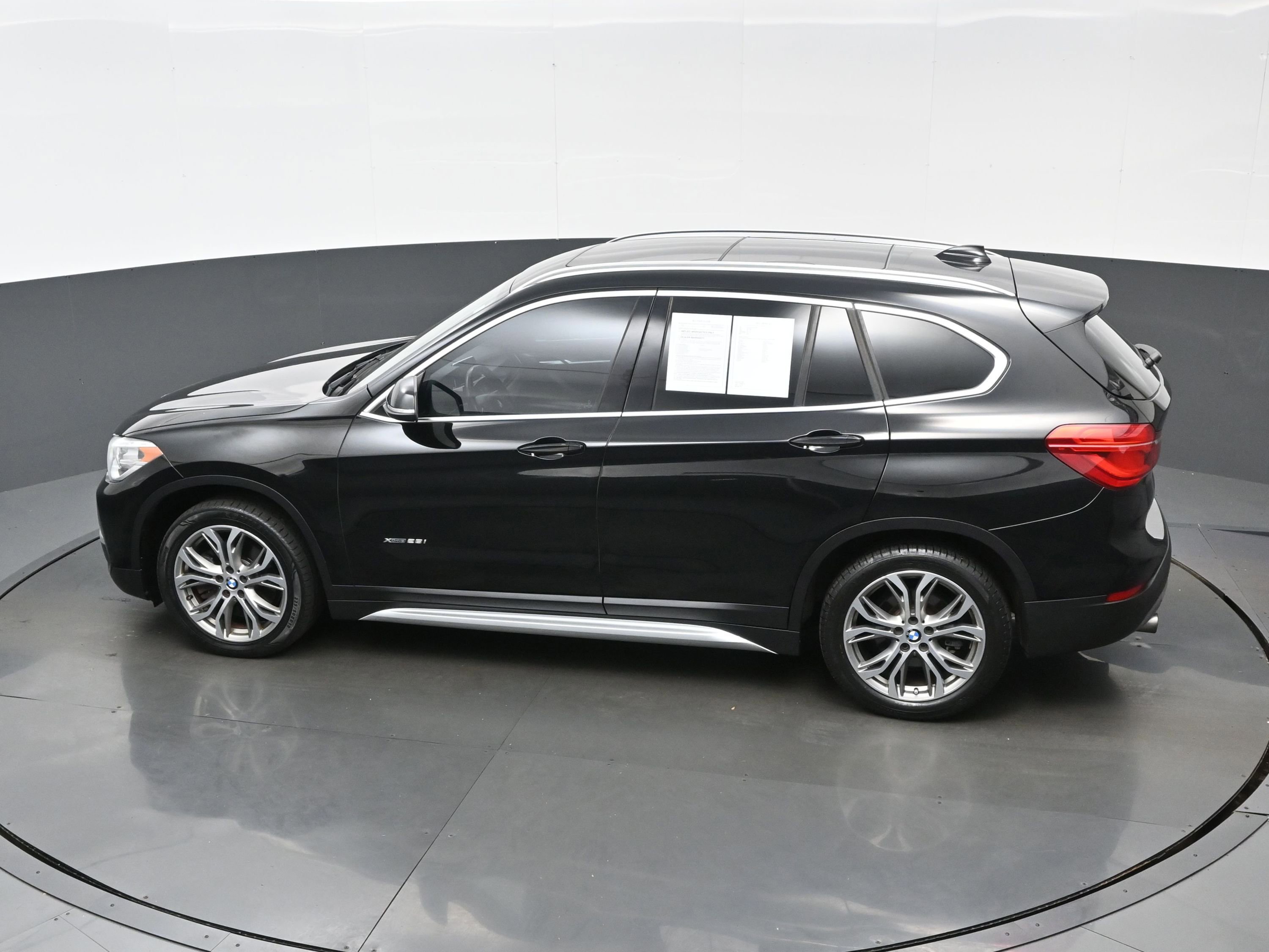 Used 2017 BMW X1 xDrive28i image 33