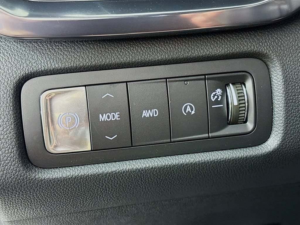 New 2026 GMC Acadia AT4 w/ Luxury Package AWD/4WD image 10