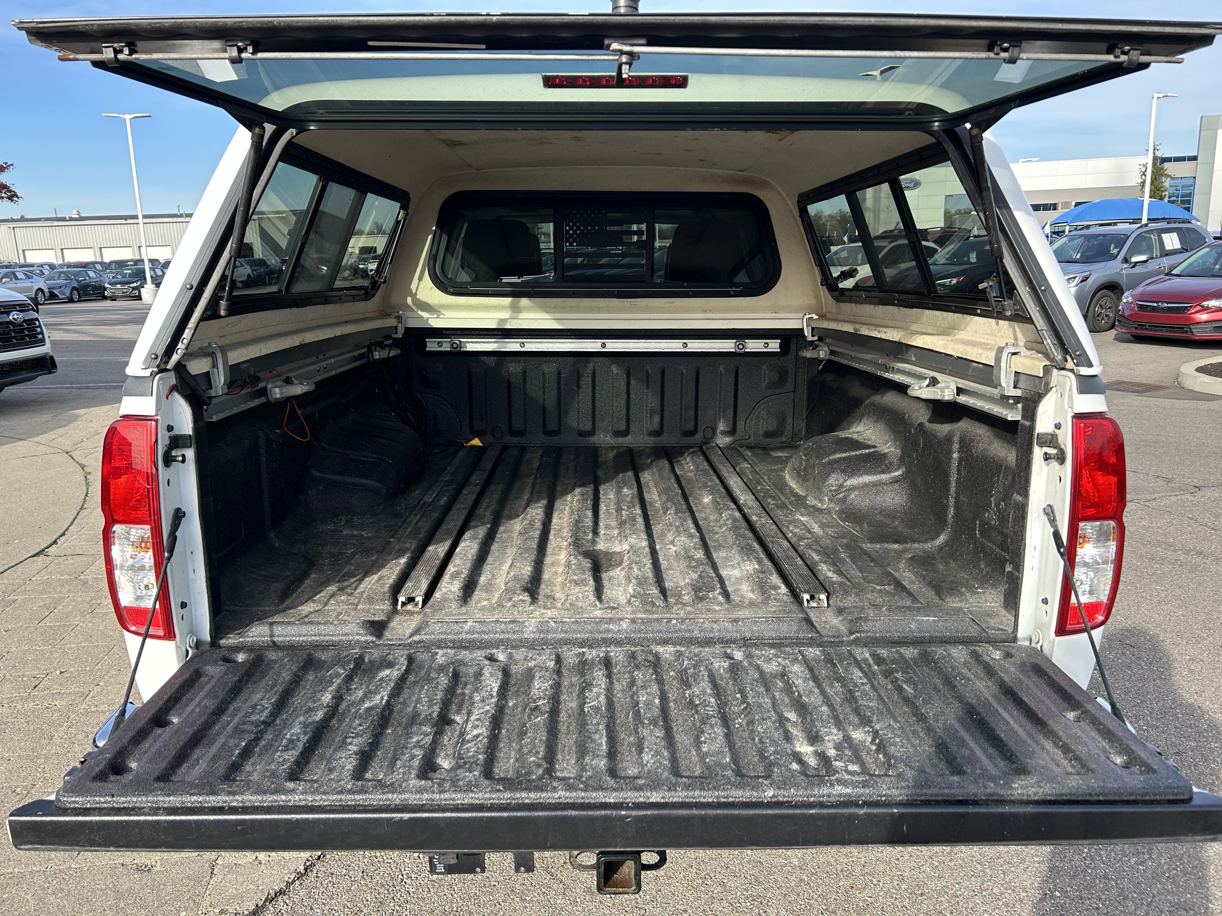 Used 2016 Nissan Frontier SL image 27