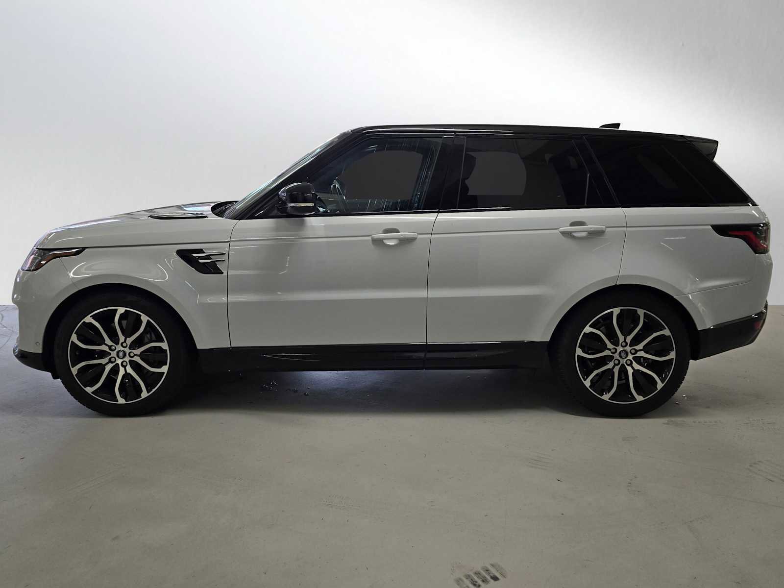 Used 2019 Land Rover Range Rover Sport HSE image 2