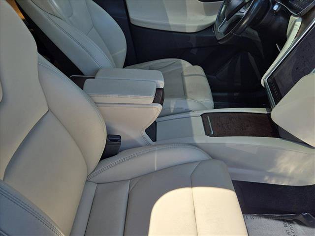 Used 2018 Tesla Model X 100D AWD/4WD image 23