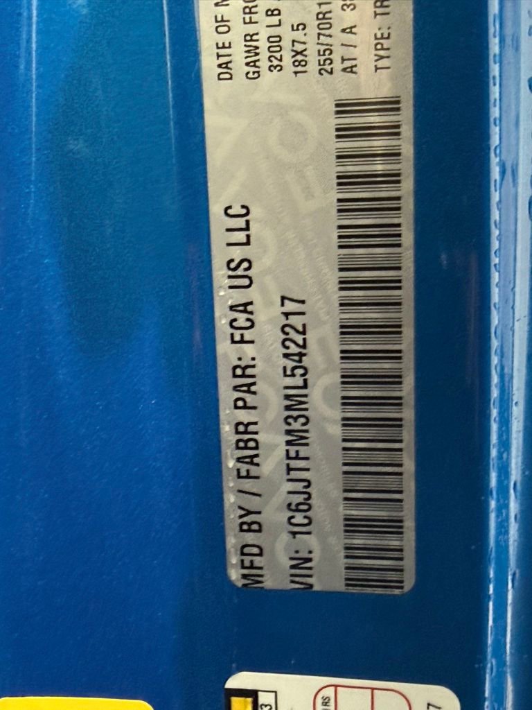 Used 2021 Jeep Gladiator Overland w/ Uconnect 4C Nav & Sound Group image 45