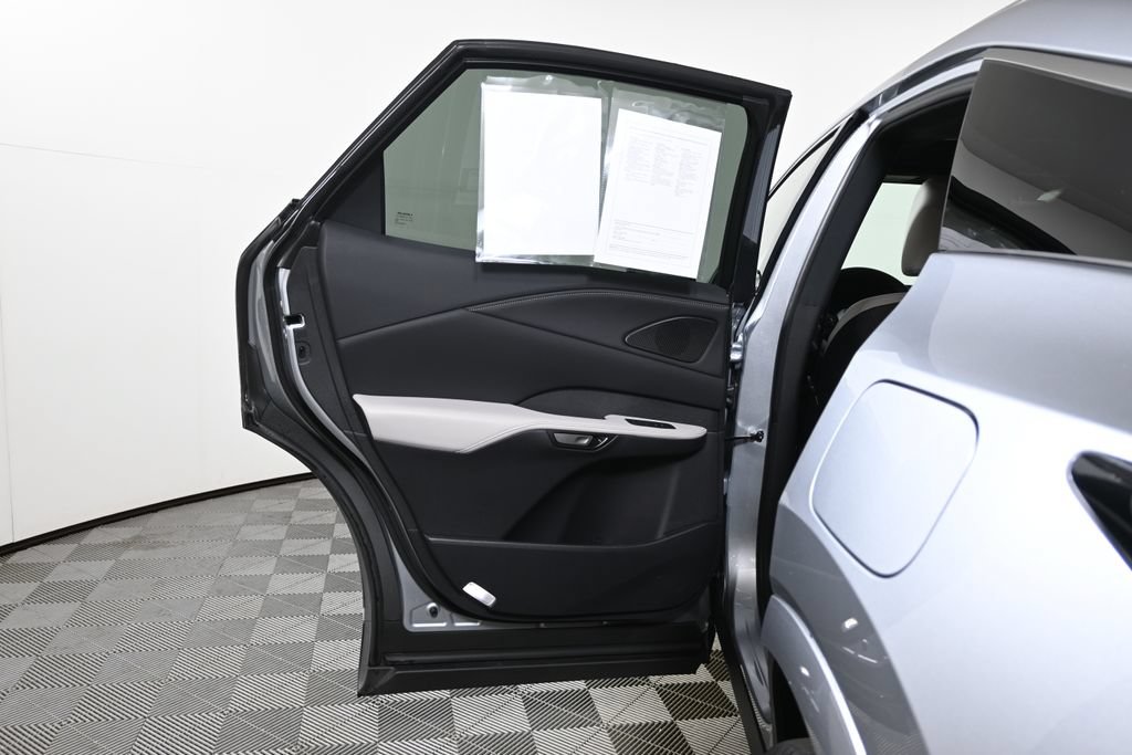Used 2025 Lexus RX 350 Premium w/ Accessory Package AWD/4WD image 31