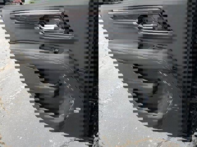 New 2026 GMC Yukon Elevation w/ Elevation Premium Package image 12