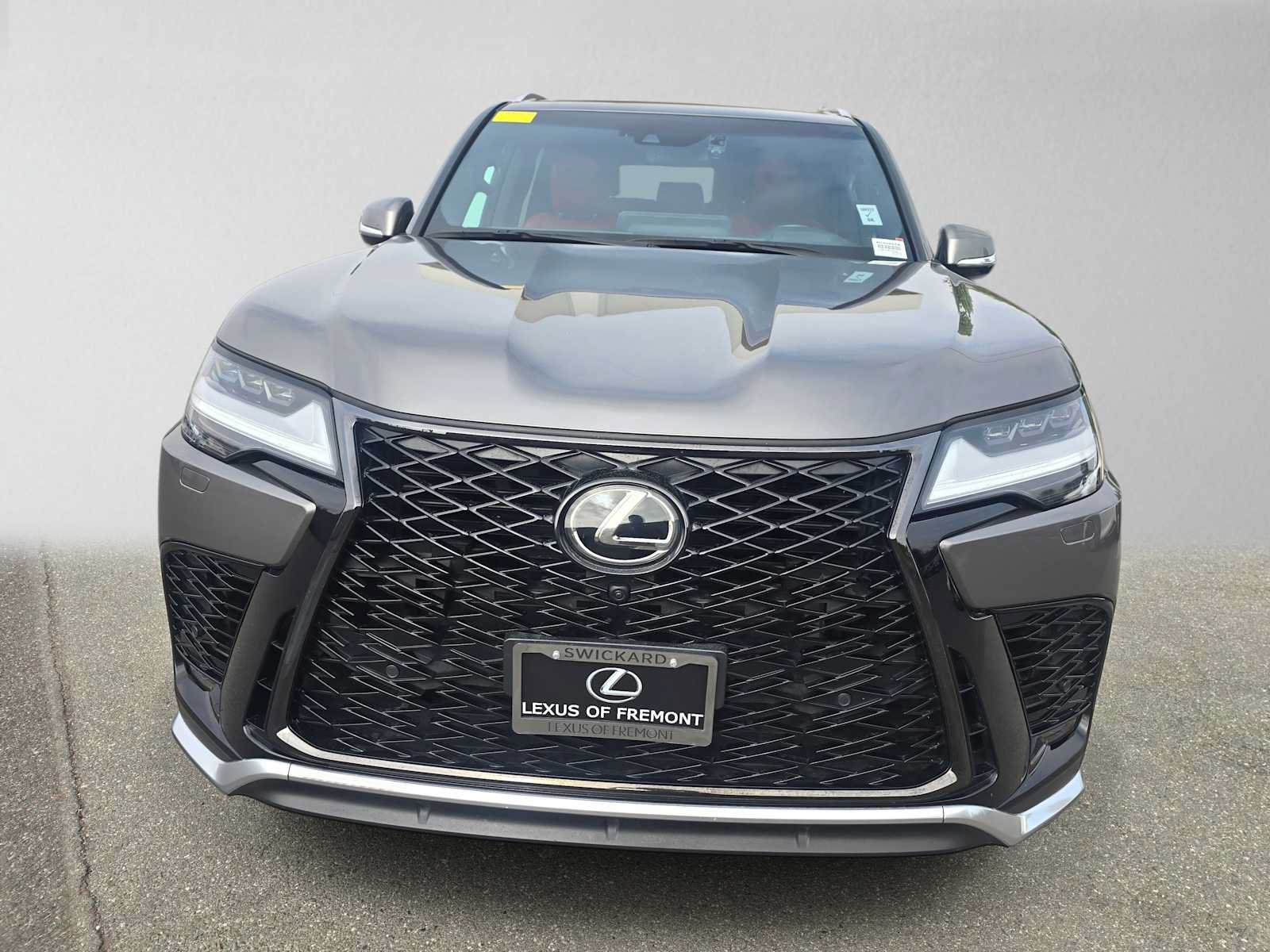 Used 2024 Lexus LX 600 F Sport AWD/4WD image 8