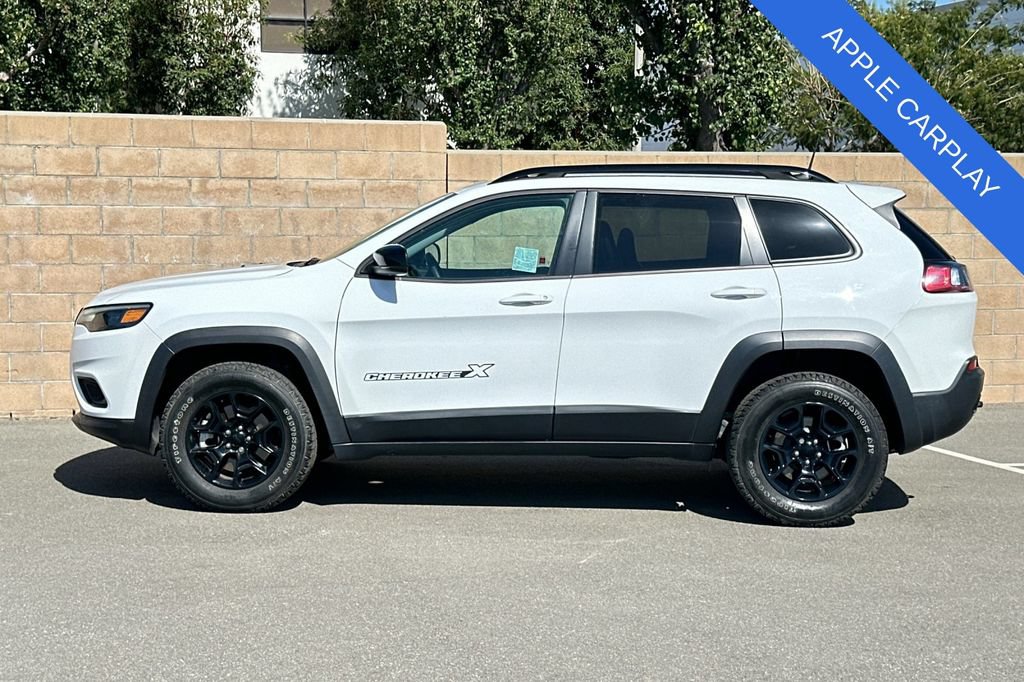 Used 2022 Jeep Cherokee Latitude AWD/4WD image 7